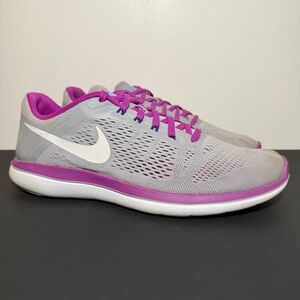 Womens NIKE Flex RN 2016 Gray Running Shoes / Size 9